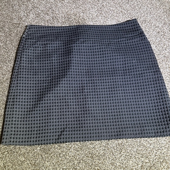 LOFT Grey and Black Skirt 12 Petite - Picture 2 of 6